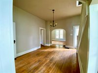 2014 N 9th St, Terre Haute, IN 47804