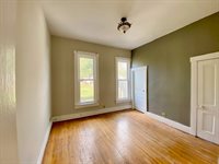 2014 N 9th St, Terre Haute, IN 47804