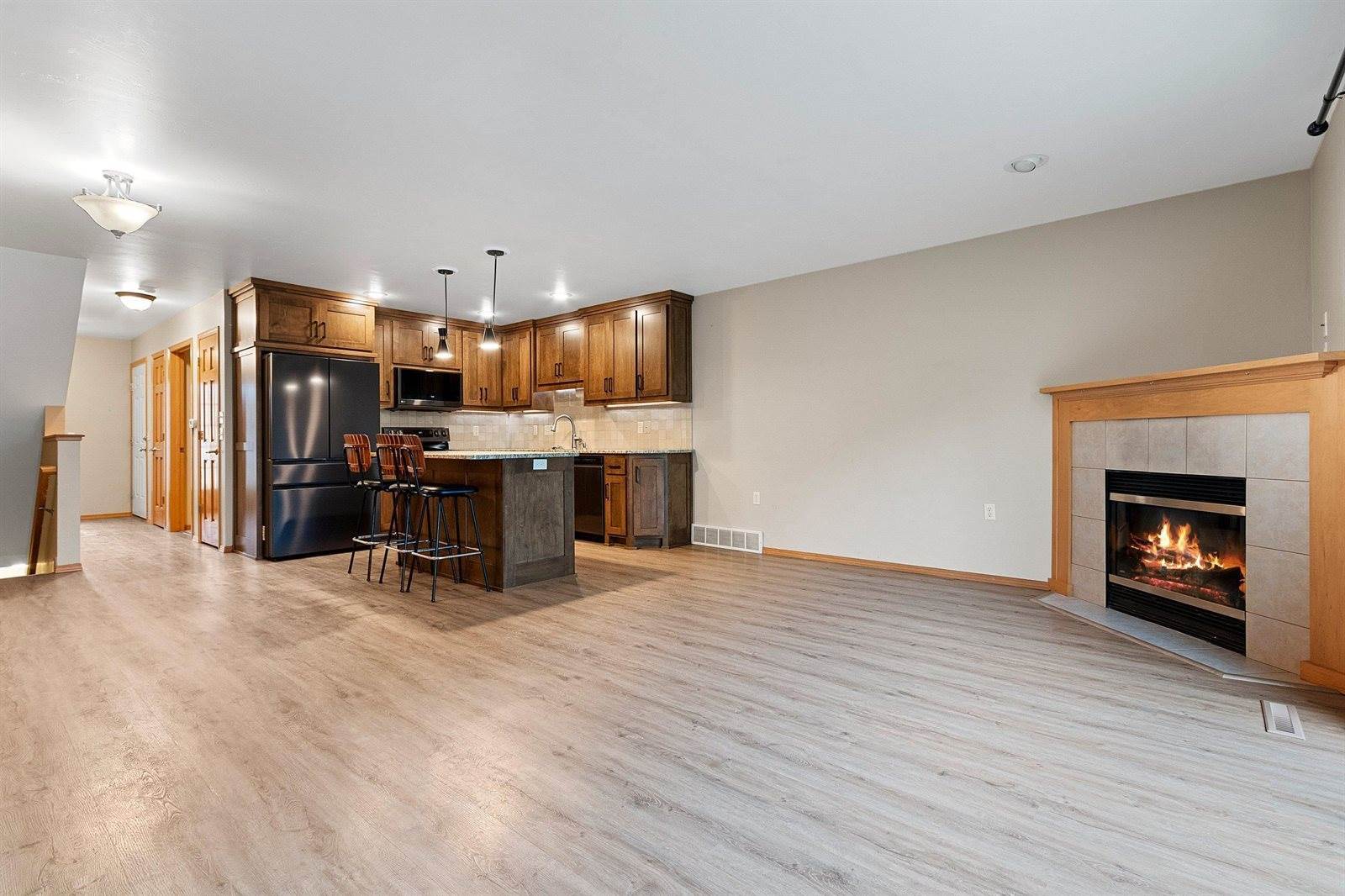 1300 Alpine Drive, #404, Green Bay, WI 54311