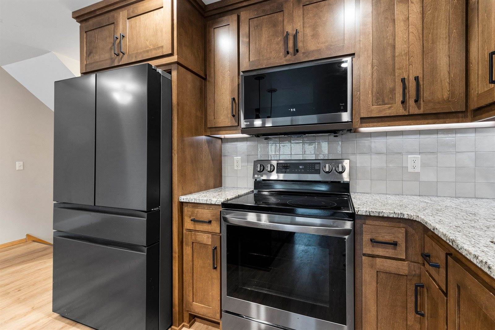 1300 Alpine Drive, #404, Green Bay, WI 54311