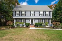 88 King St, Norfolk, MA 02056