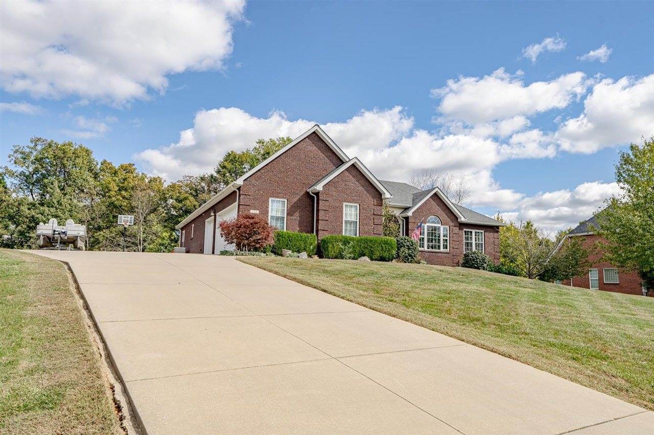 578 Deer Run Way, Elizabethtown, KY 42701