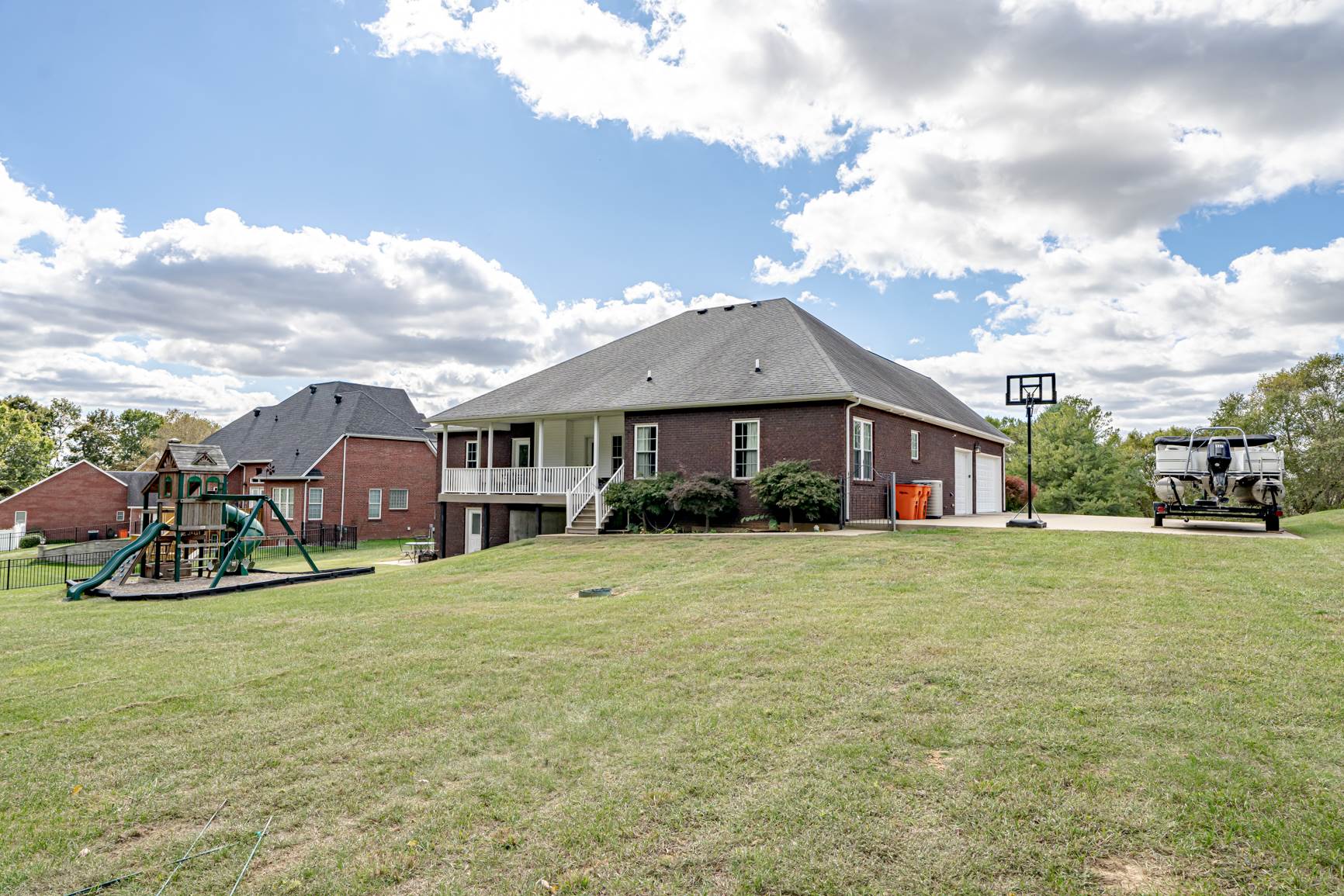 578 Deer Run Way, Elizabethtown, KY 42701