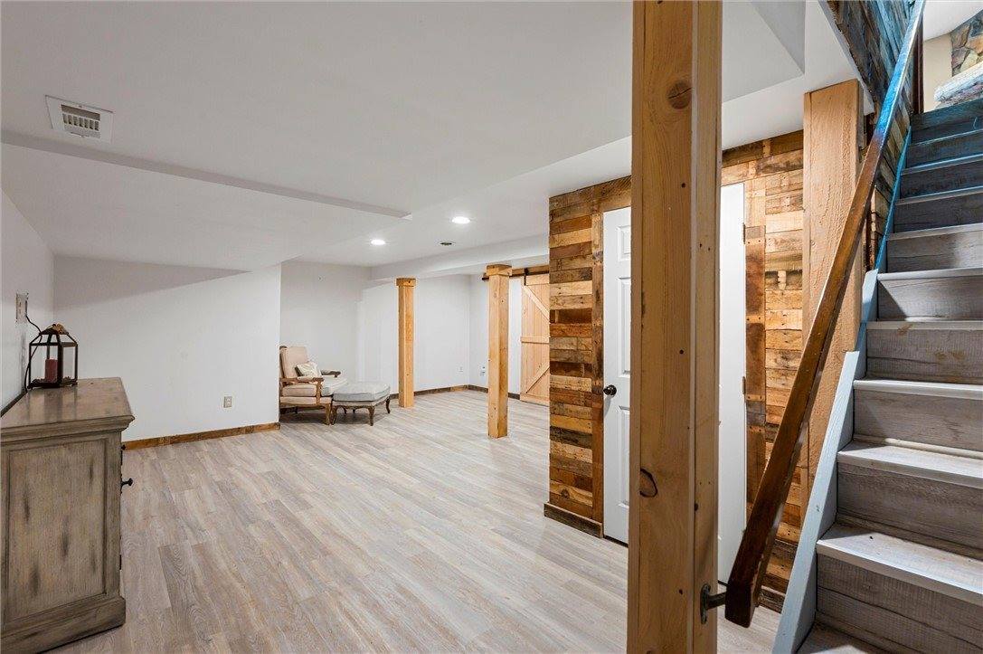 141 Monks Rd., Clinton Township, PA 16056