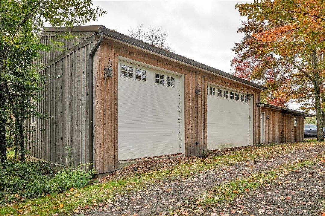 141 Monks Rd., Clinton Township, PA 16056