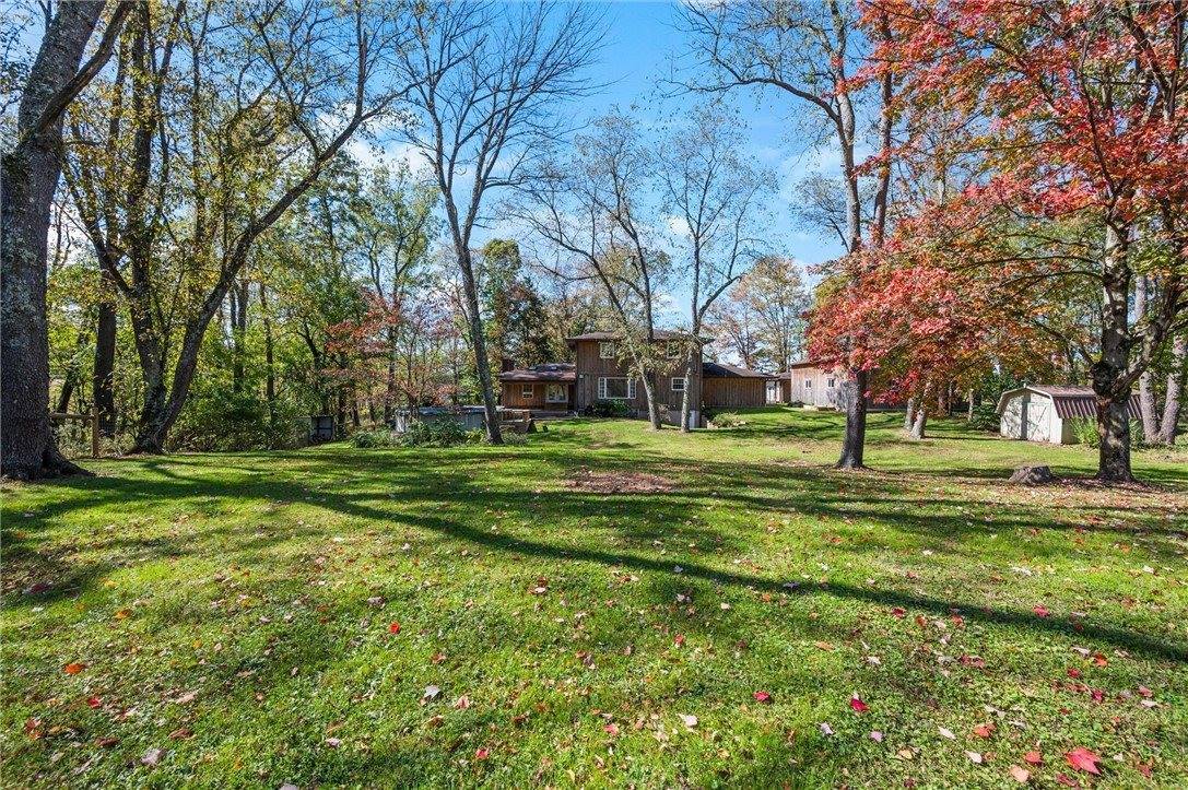 141 Monks Rd., Clinton Township, PA 16056