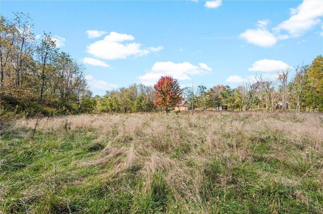 141 Monks Rd., Clinton Township, PA 16056