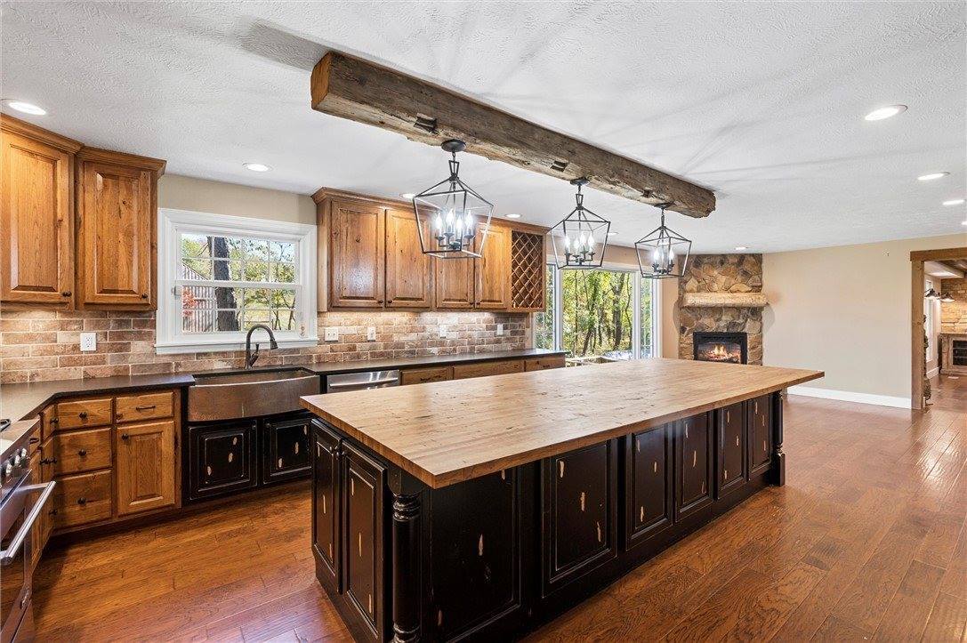 141 Monks Rd., Clinton Township, PA 16056