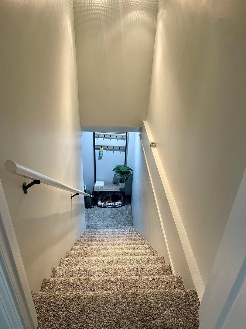 435 Lucerne Lane, DeKalb, IL 60115