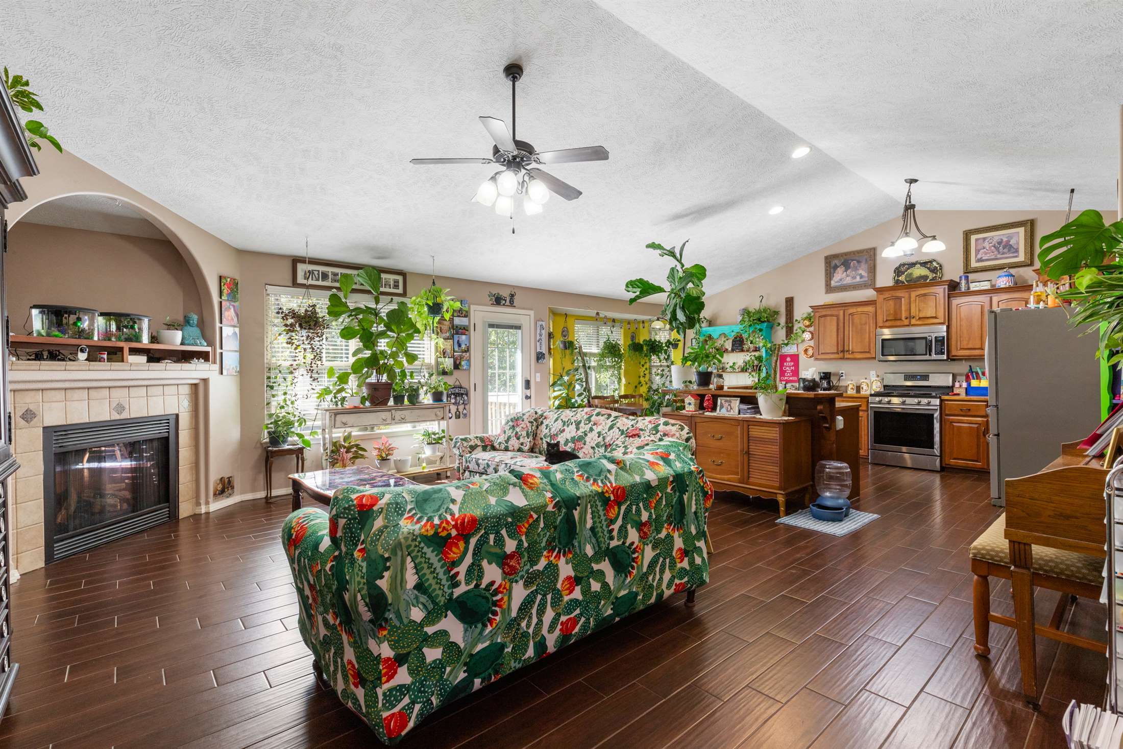 122 Summit Pass, Waynesville, MO 65583