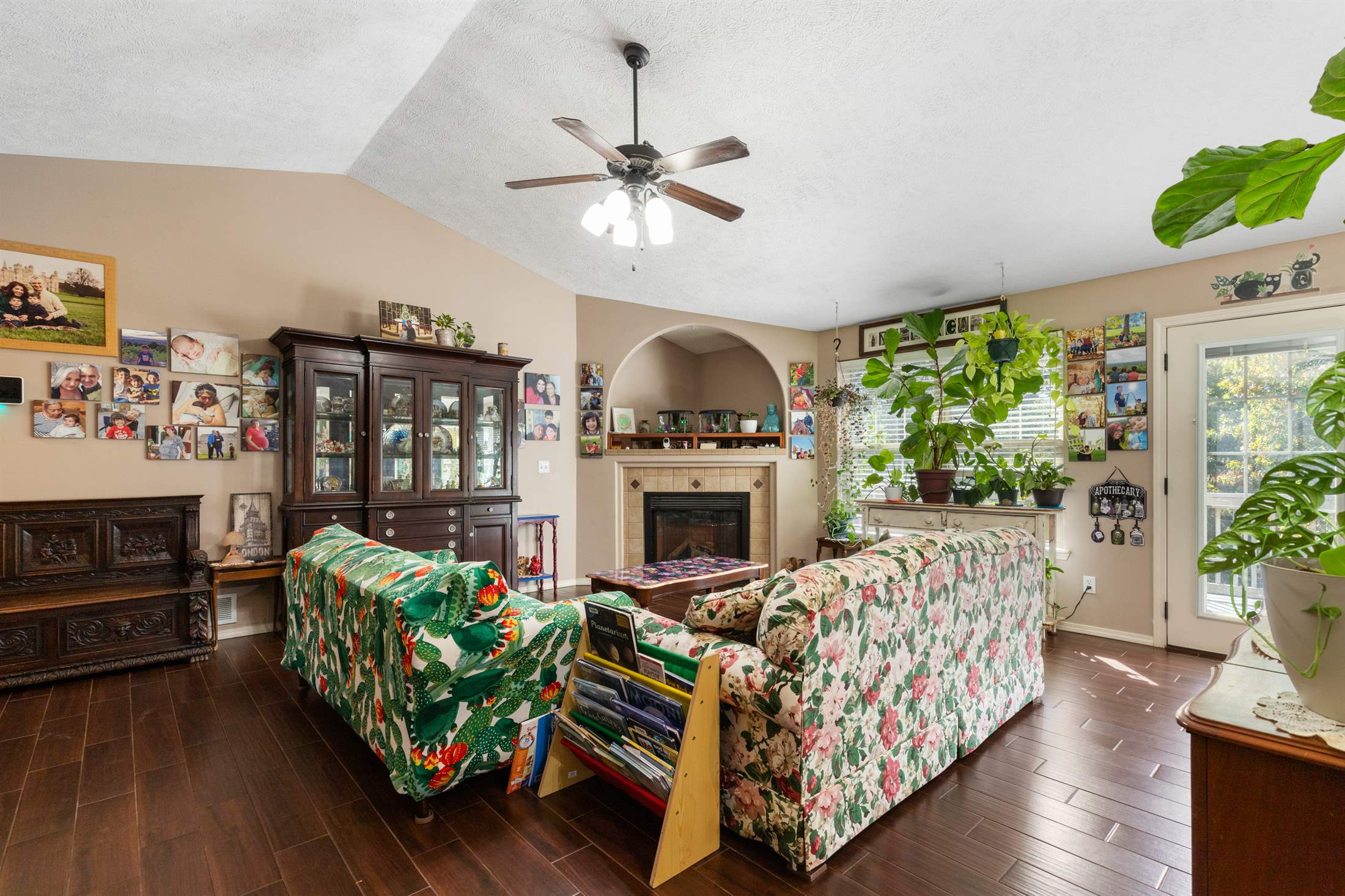 122 Summit Pass, Waynesville, MO 65583