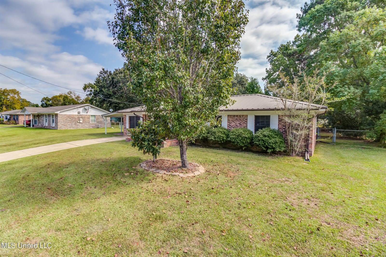 114 Evergreen Drive, D'Iberville, MS 39540