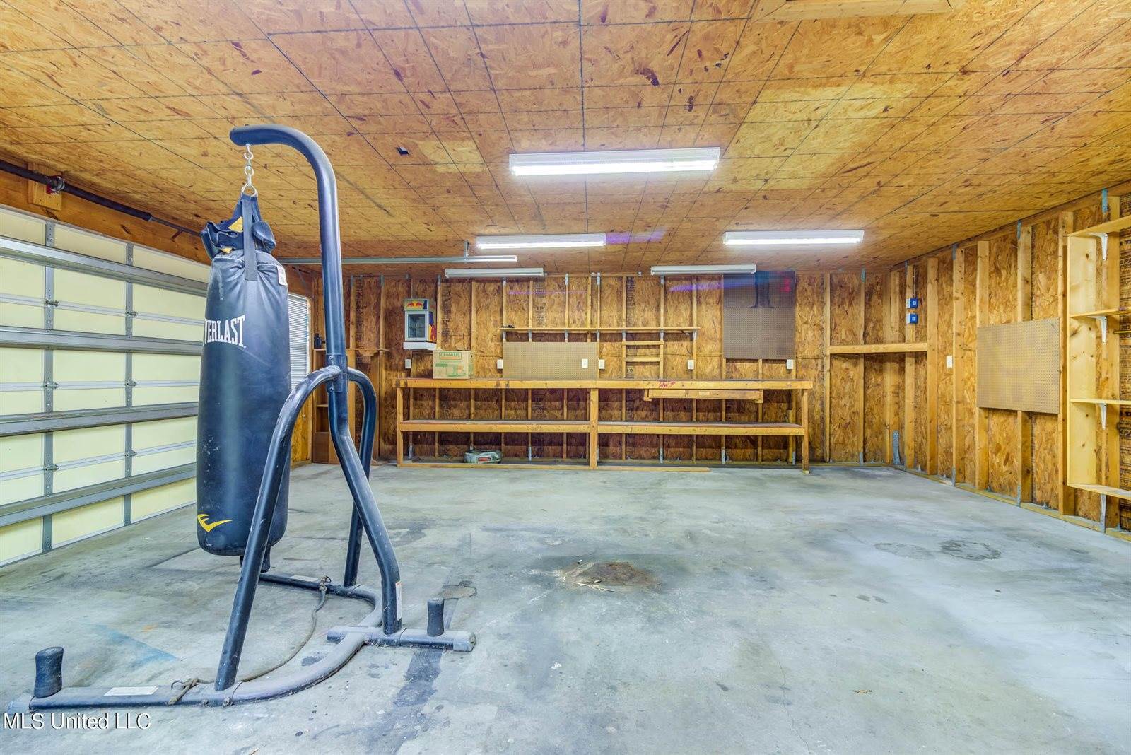 114 Evergreen Drive, D'Iberville, MS 39540