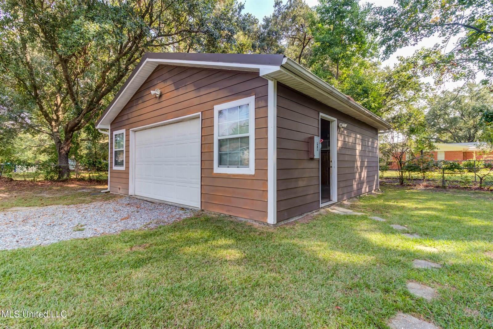 114 Evergreen Drive, D'Iberville, MS 39540