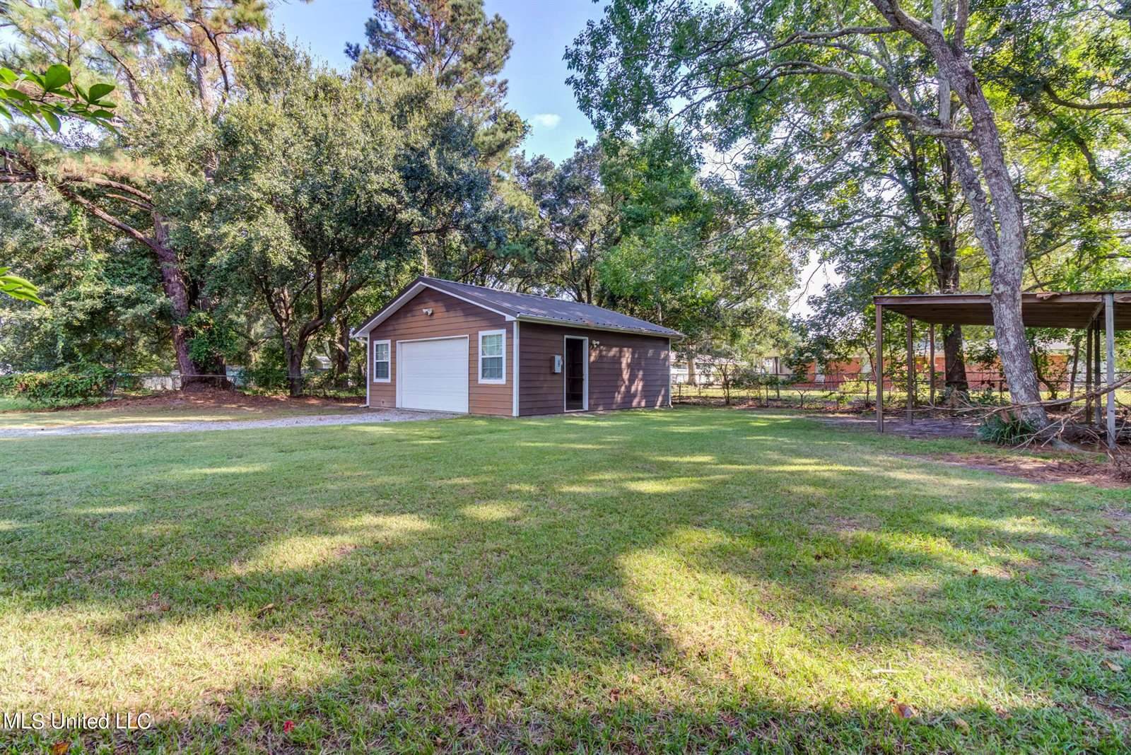 114 Evergreen Drive, D'Iberville, MS 39540