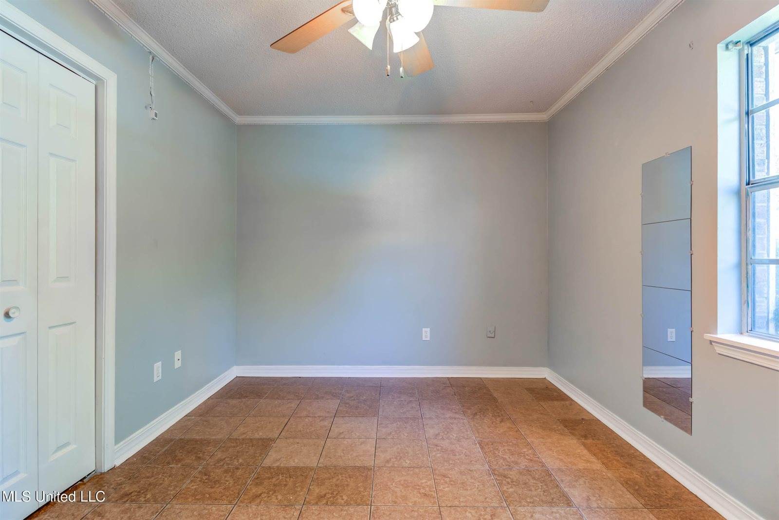 114 Evergreen Drive, D'Iberville, MS 39540