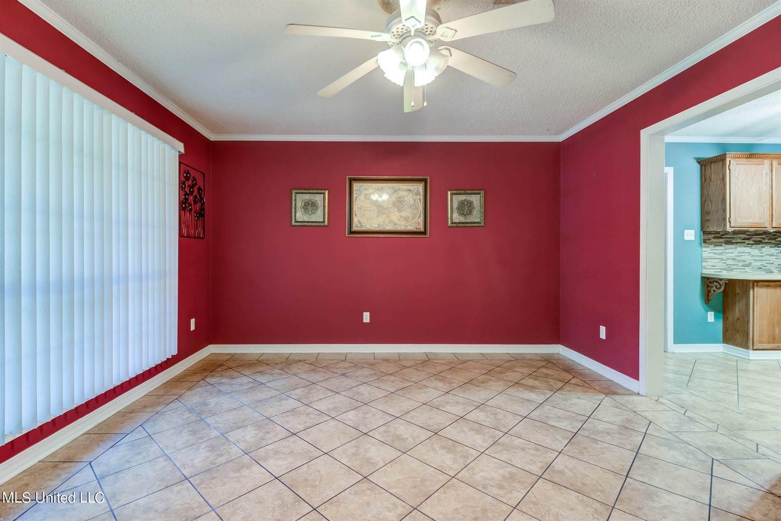 114 Evergreen Drive, D'Iberville, MS 39540