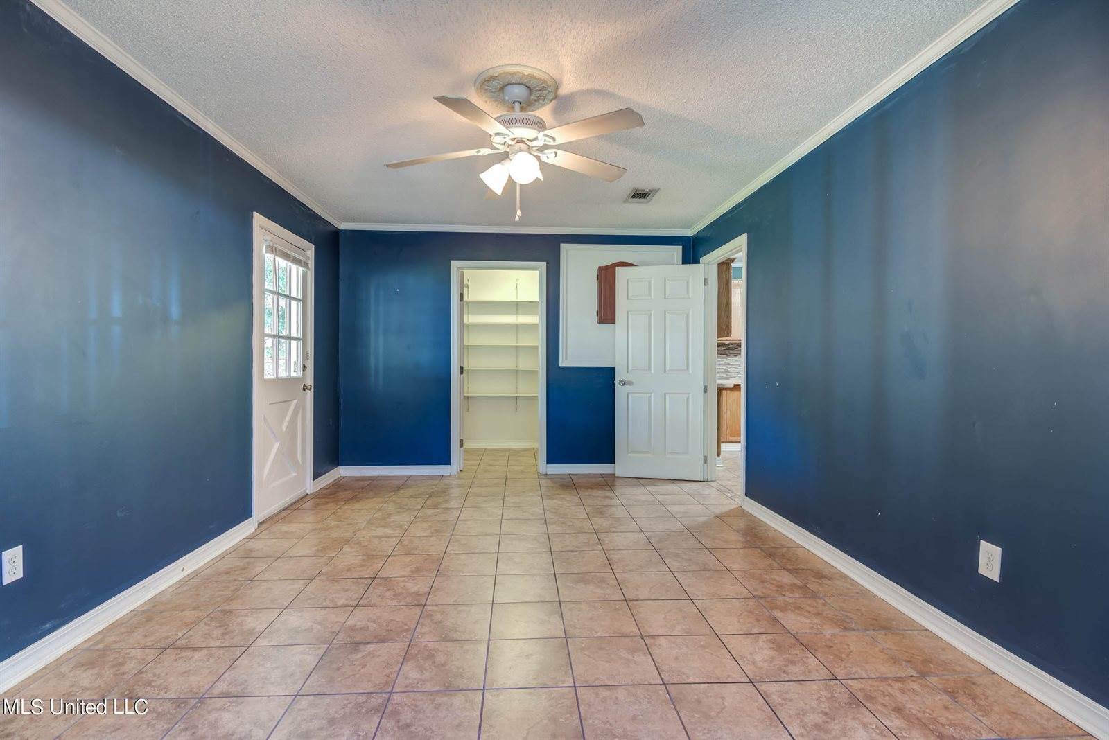 114 Evergreen Drive, D'Iberville, MS 39540