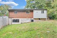 3708 Antietam Dr, Roanoke, VA 24018