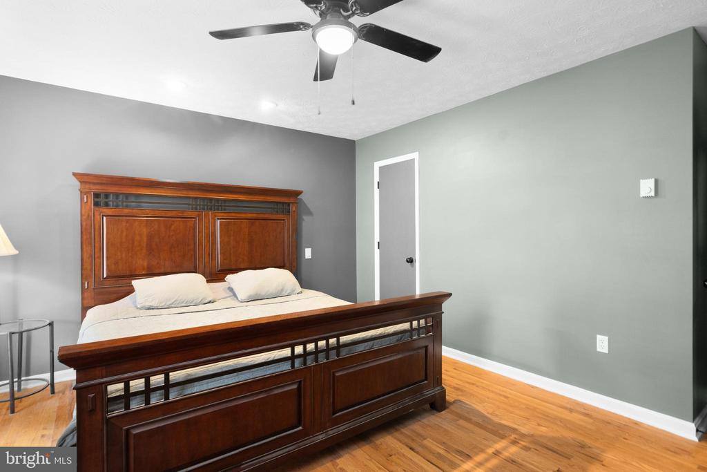 224 Carroll Drive, Stephens City, VA 22655