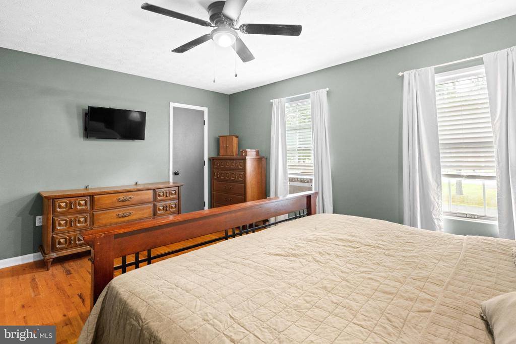 224 Carroll Drive, Stephens City, VA 22655