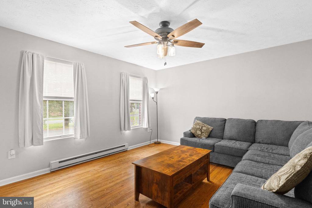 224 Carroll Drive, Stephens City, VA 22655