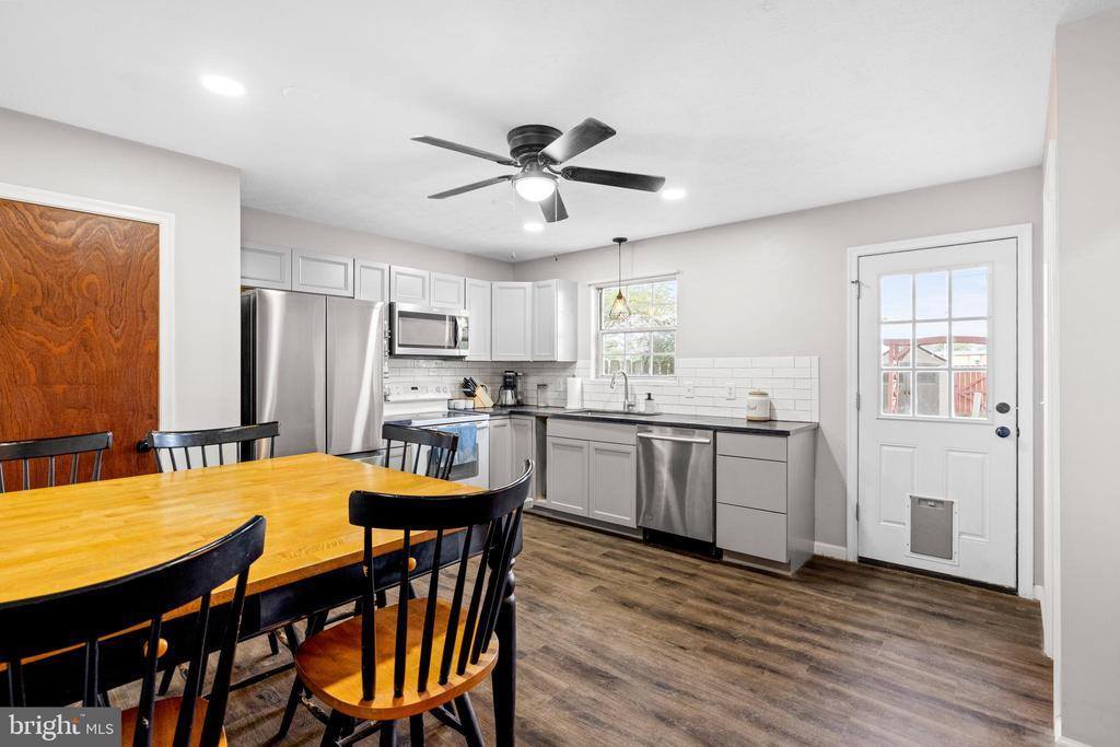 224 Carroll Drive, Stephens City, VA 22655