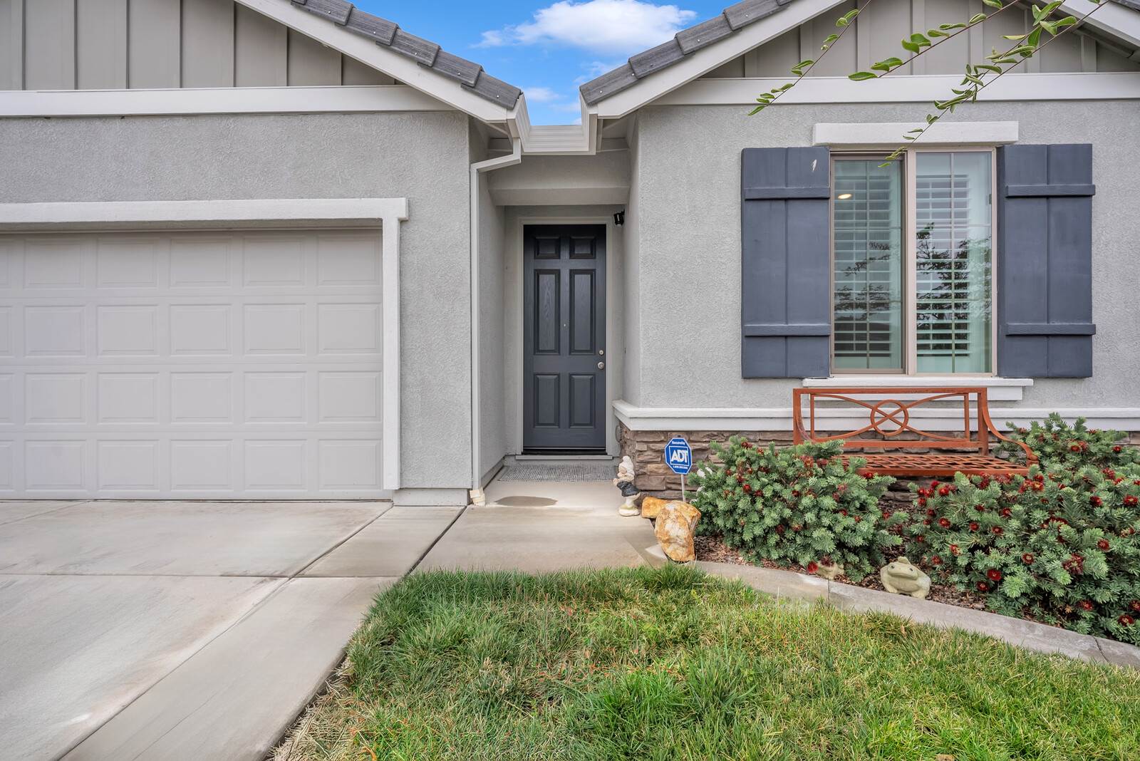 108 Le Bourget Circle, Lincoln, CA 95648