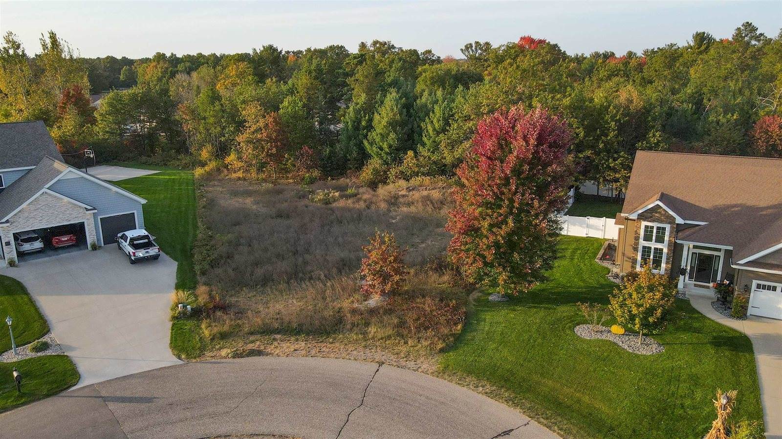 4350 Sterling Drive, Plover, WI 54467