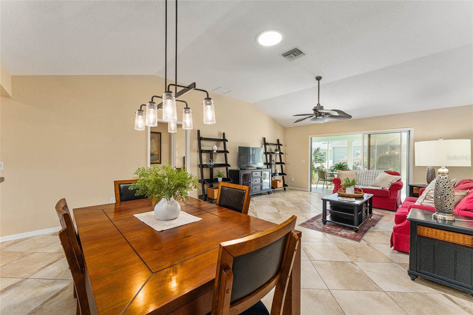 410 Ainsworth Circle, The Villages, FL 32162