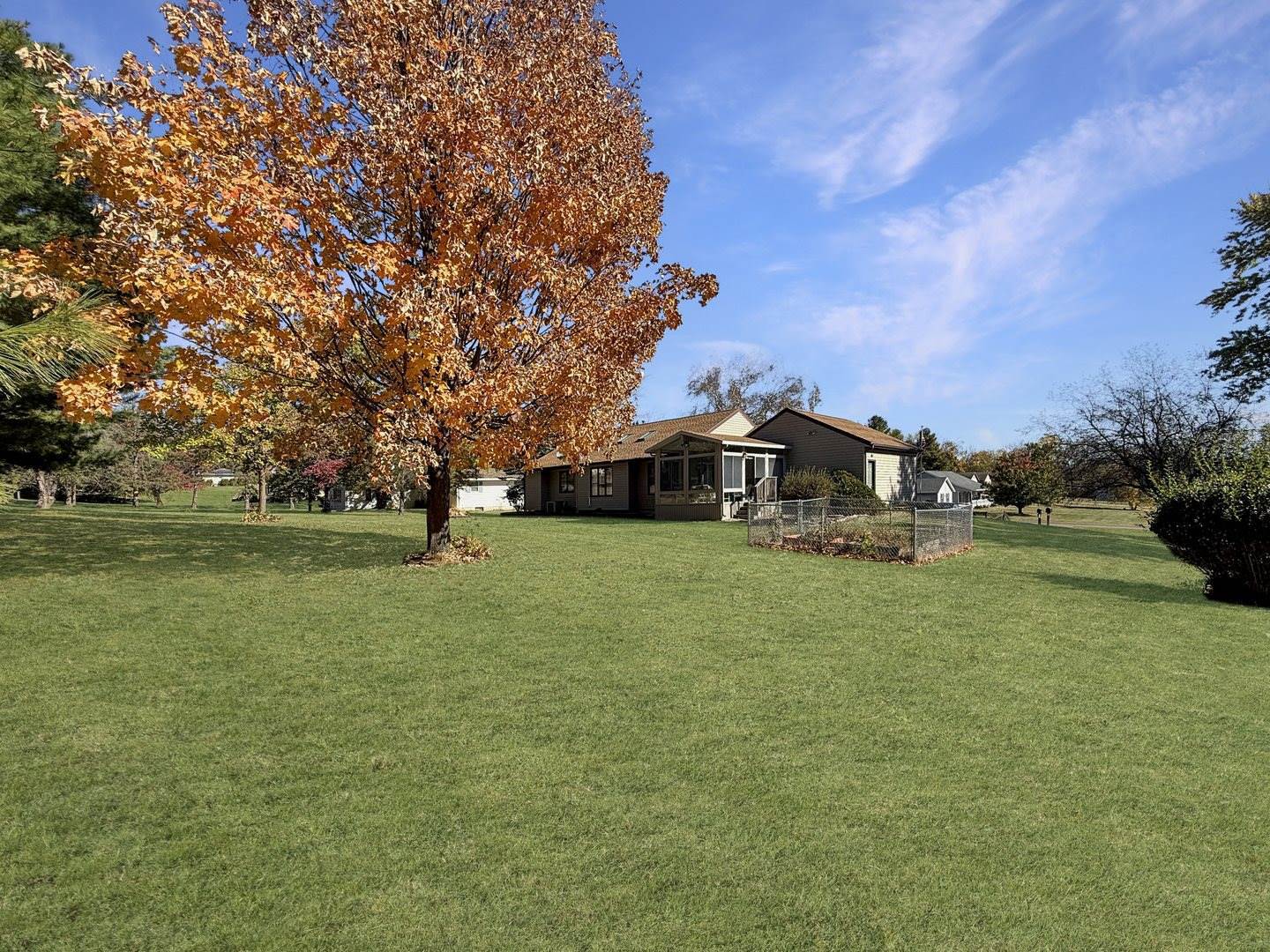 2236 Chelsea Avenue, Freeport, IL 61032