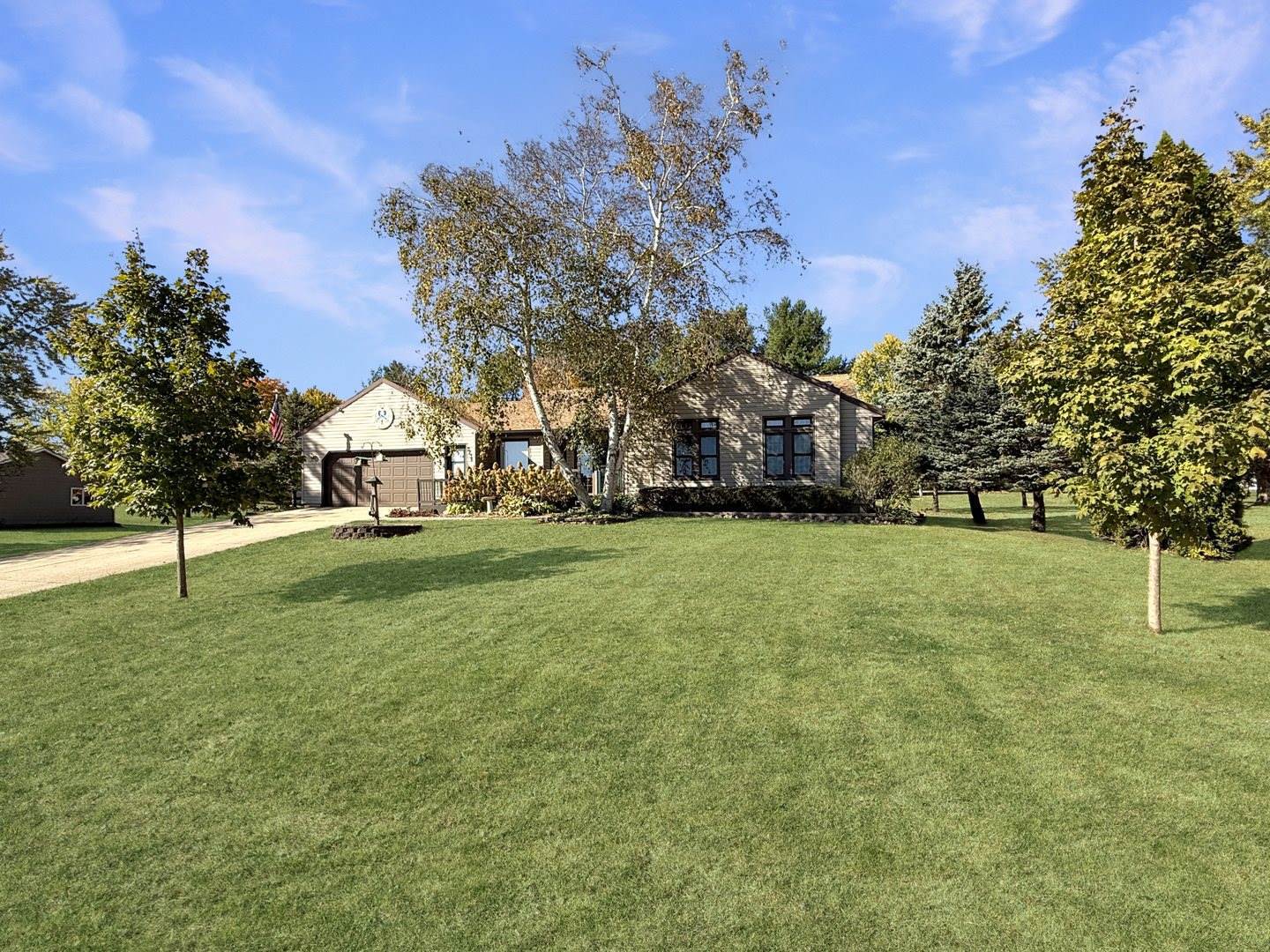 2236 Chelsea Avenue, Freeport, IL 61032