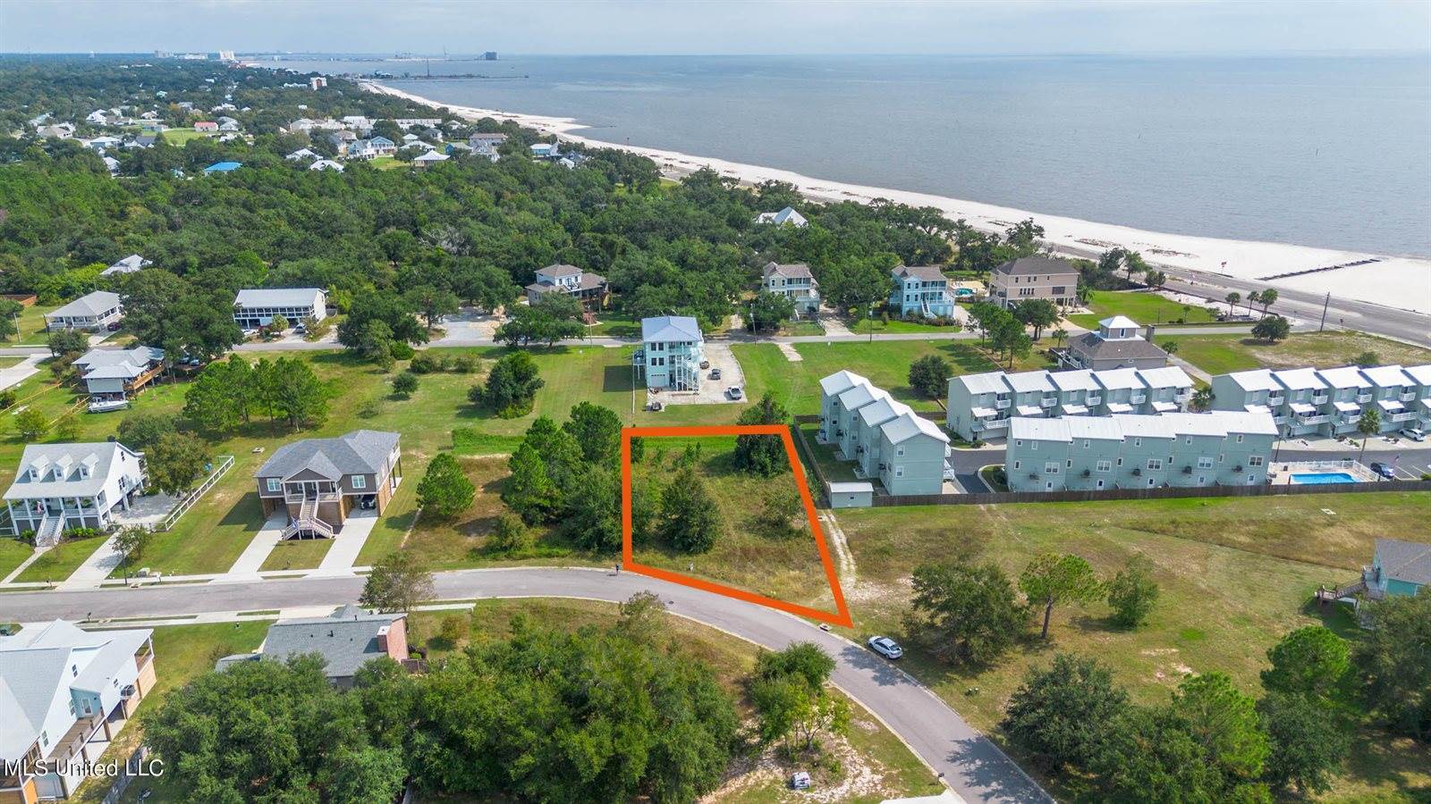 114 Sea Oaks Boulevard, Long Beach, MS 39560