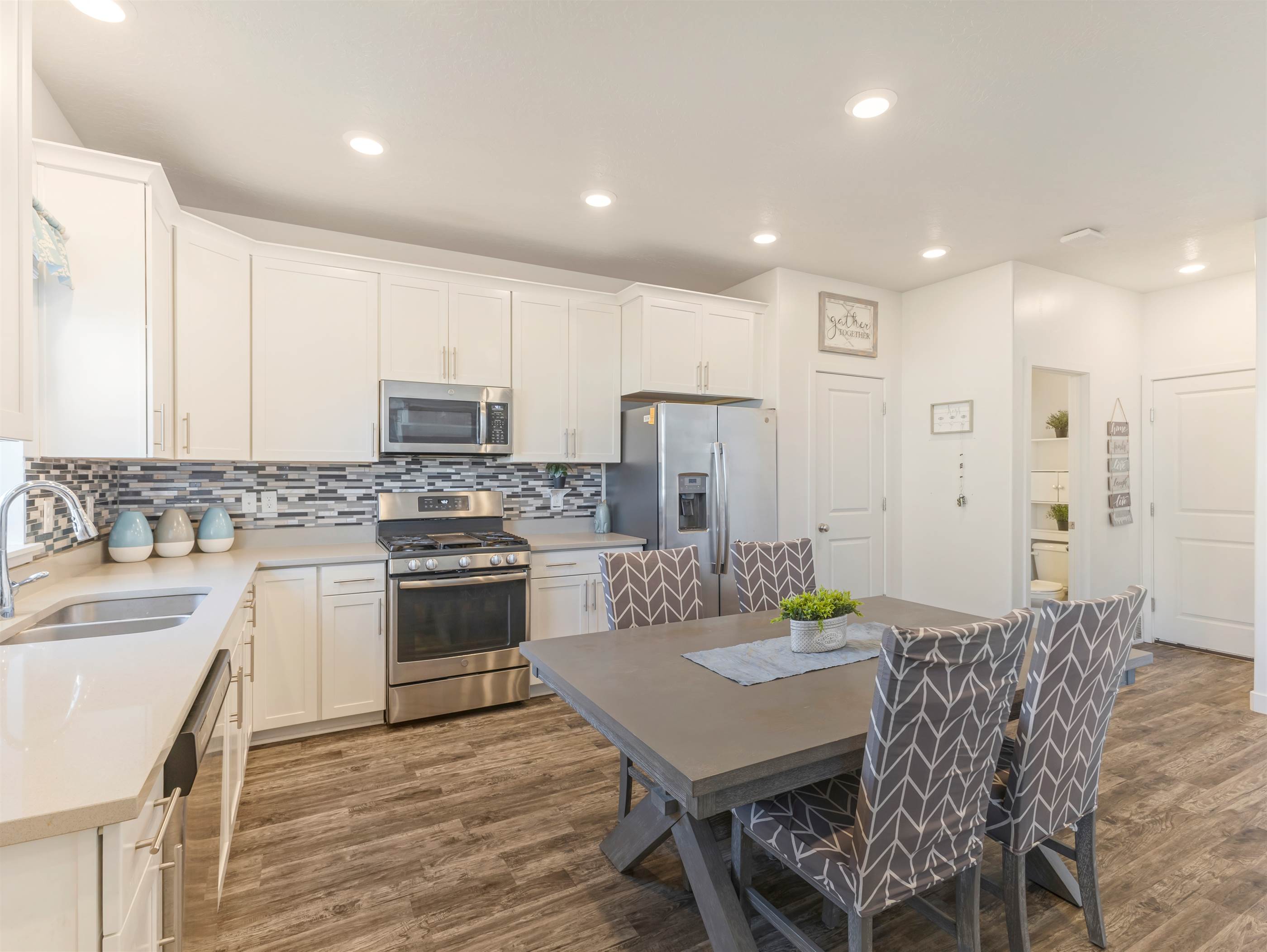 4299 East Half Timber Way, Eagle Mountain, UT 84005