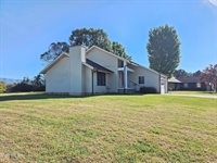 265 Beaumont Lane, Bluff City, TN 37618