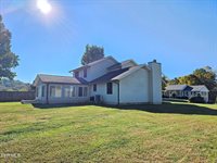 265 Beaumont Lane, Bluff City, TN 37618