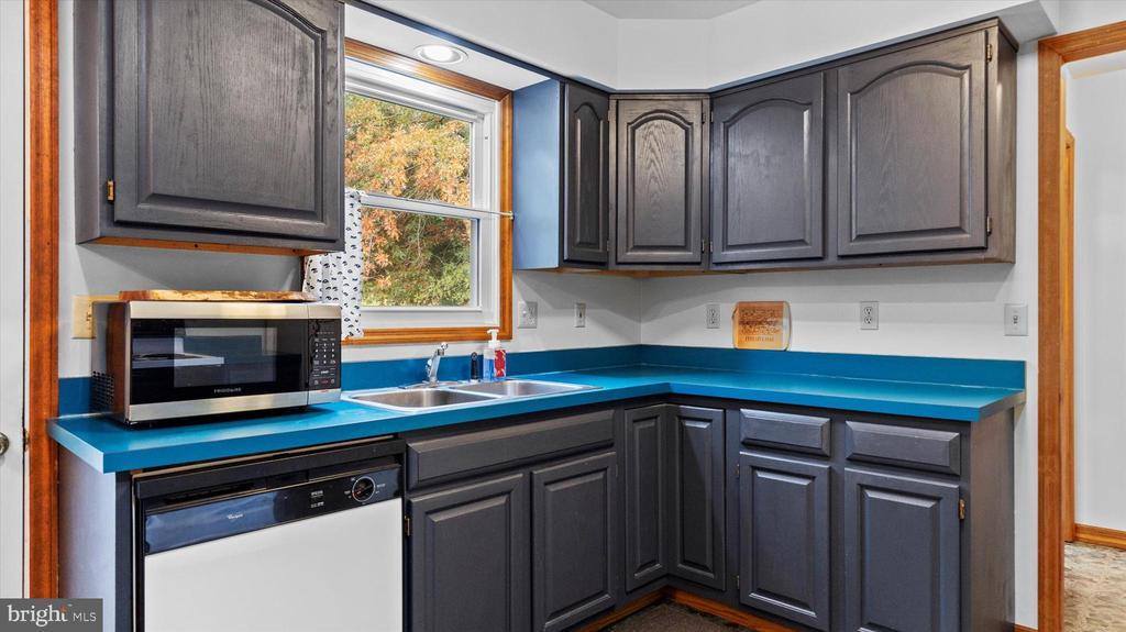 138 Mcgeary Road, Thompsontown, PA 17094