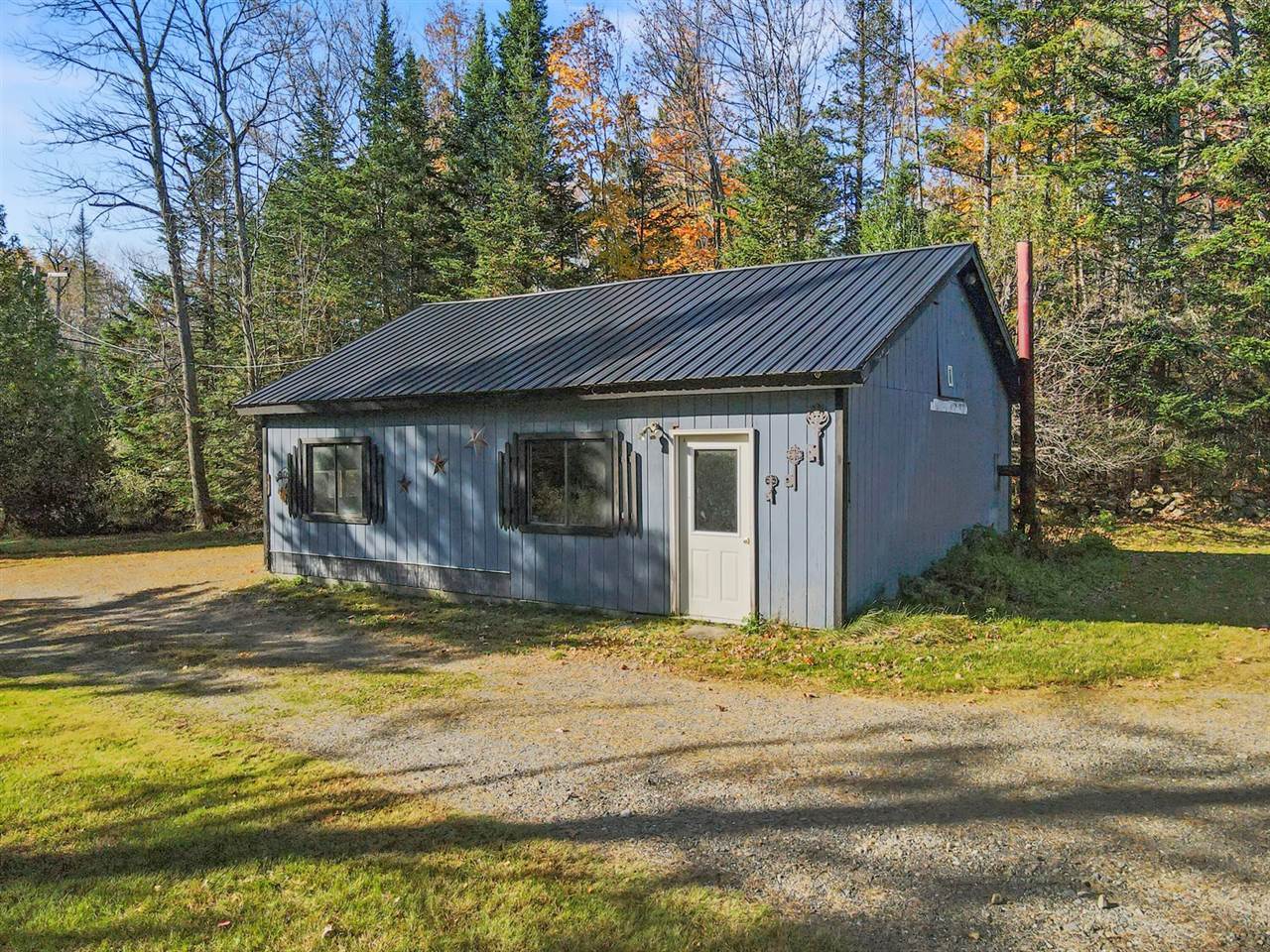 203 Main Road, Abbot, ME 04406