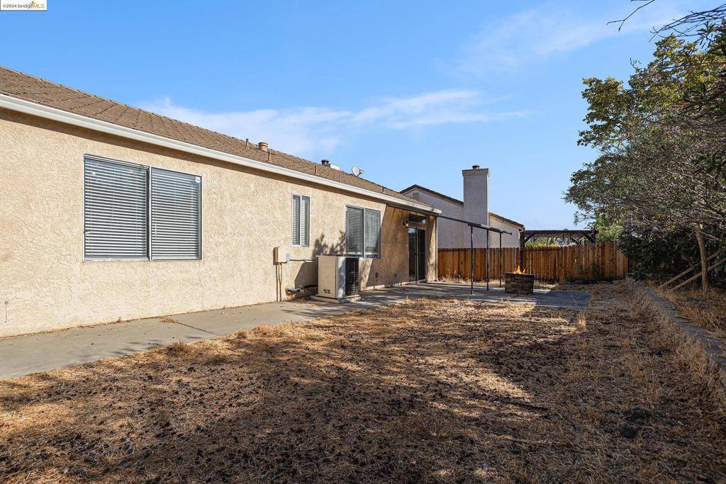 373 Lakespring Pl, Oakley, CA 94561