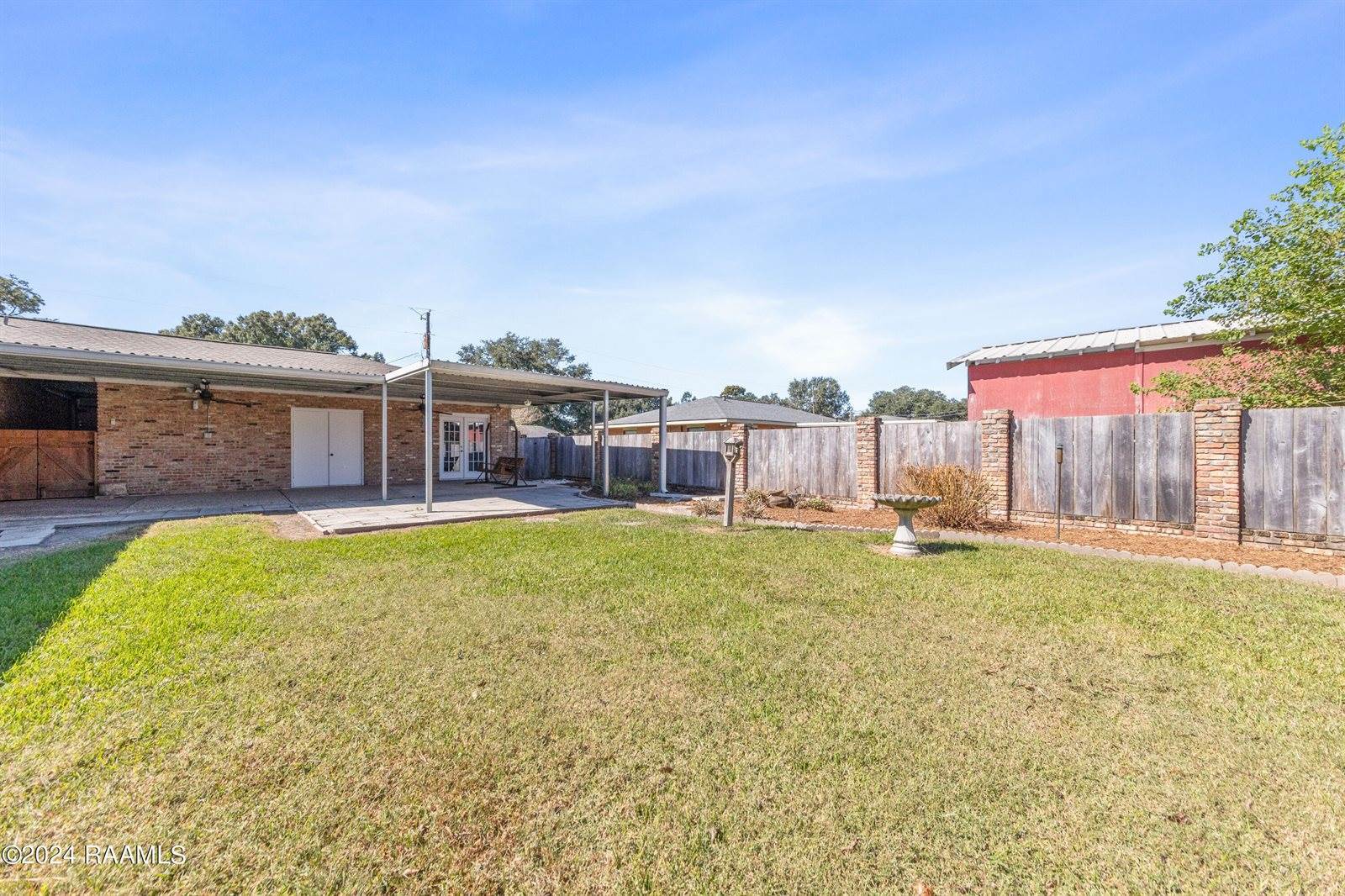 801 Saint Charles Street, Breaux Bridge, LA 70517