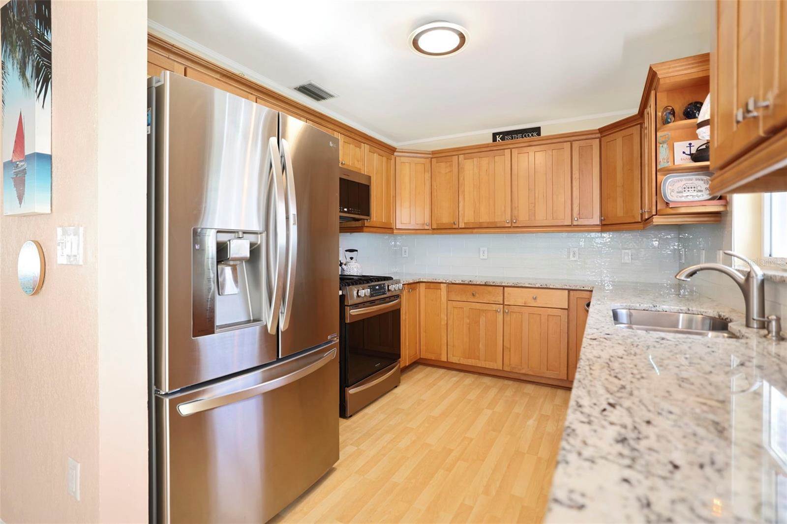 2053 Harvard Avenue, Dunedin, FL 34698