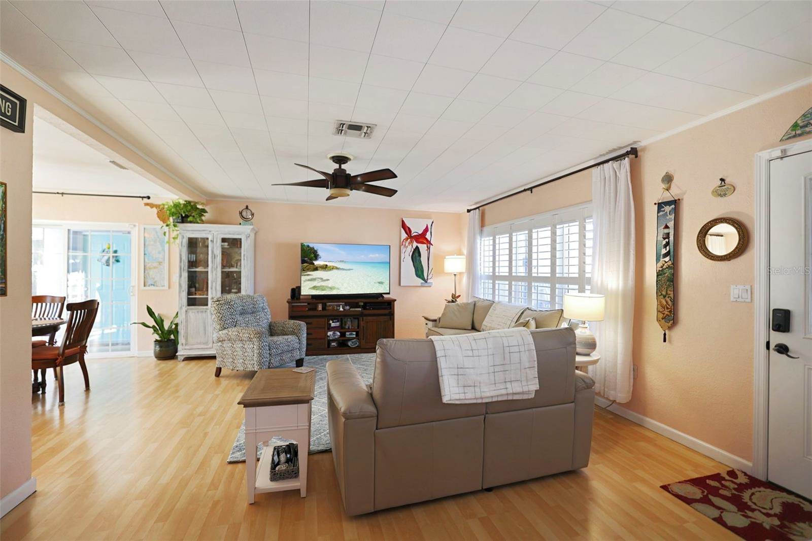 2053 Harvard Avenue, Dunedin, FL 34698