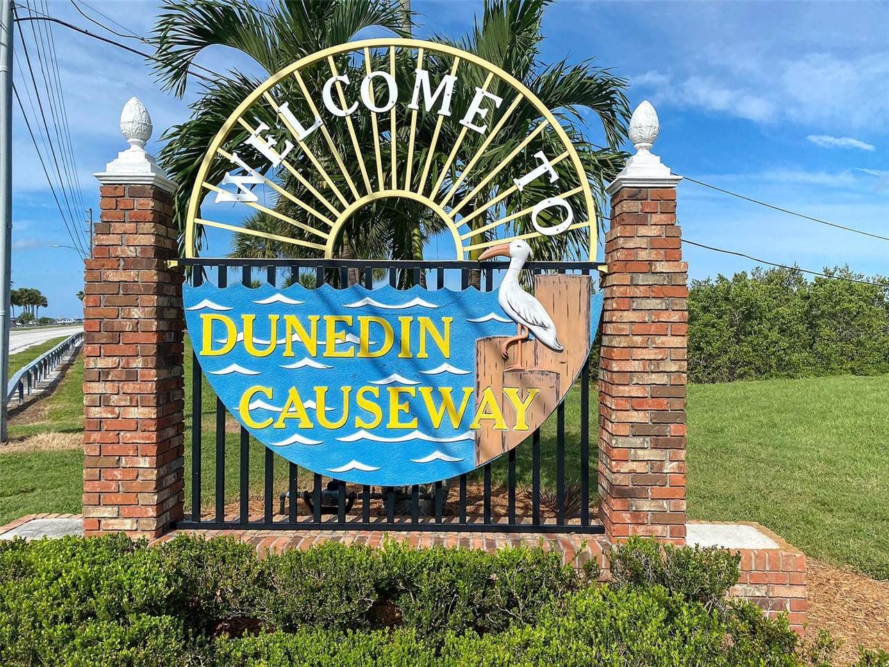 2053 Harvard Avenue, Dunedin, FL 34698