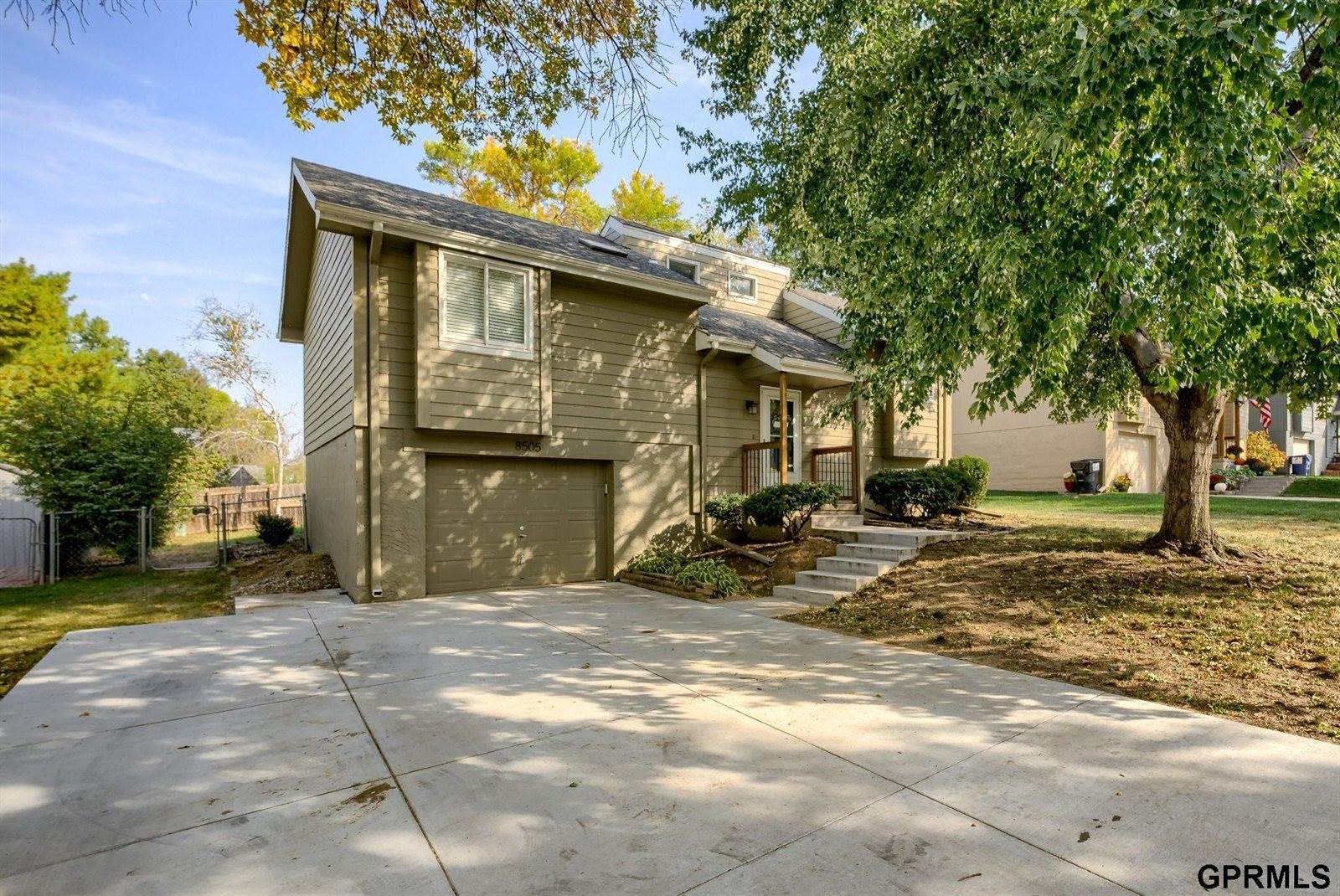 8505 South 143rd Street, Omaha, NE 68138