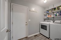 8505 South 143rd Street, Omaha, NE 68138