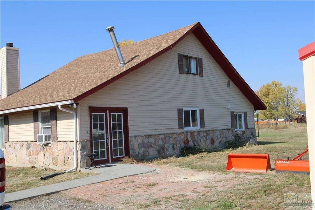 541 East Railroad, Hardin, MT 59034