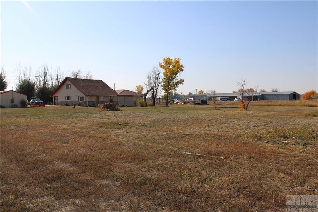 541 East Railroad, Hardin, MT 59034