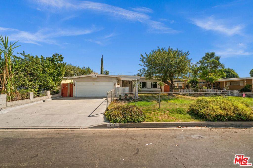 754 Le Borgne Avenue, La Puente, CA 91746