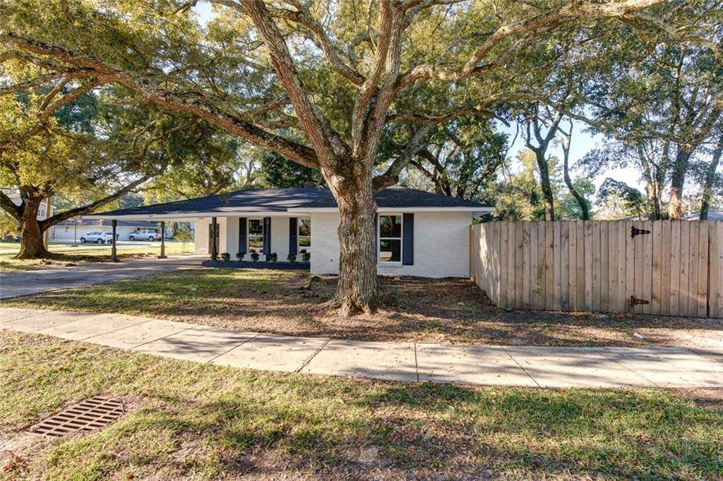 297 Nassau Drive, Slidell, LA 70458