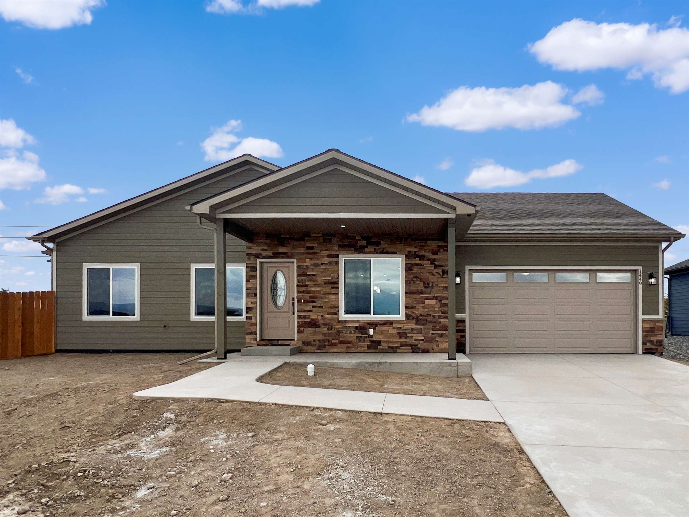 1449 Excelsior Creek Avenue, Montrose, CO 81401